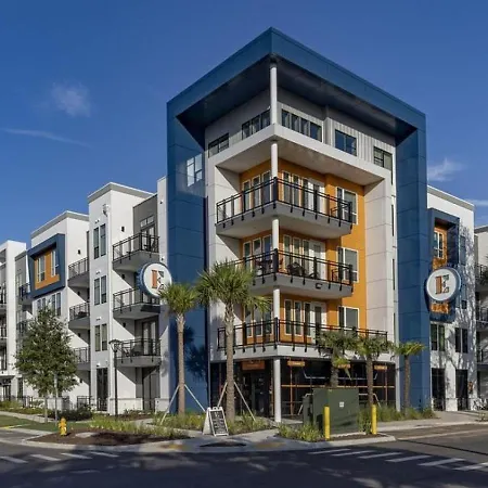 Landing At The Exchange - 2 Bedrooms In San Marco
